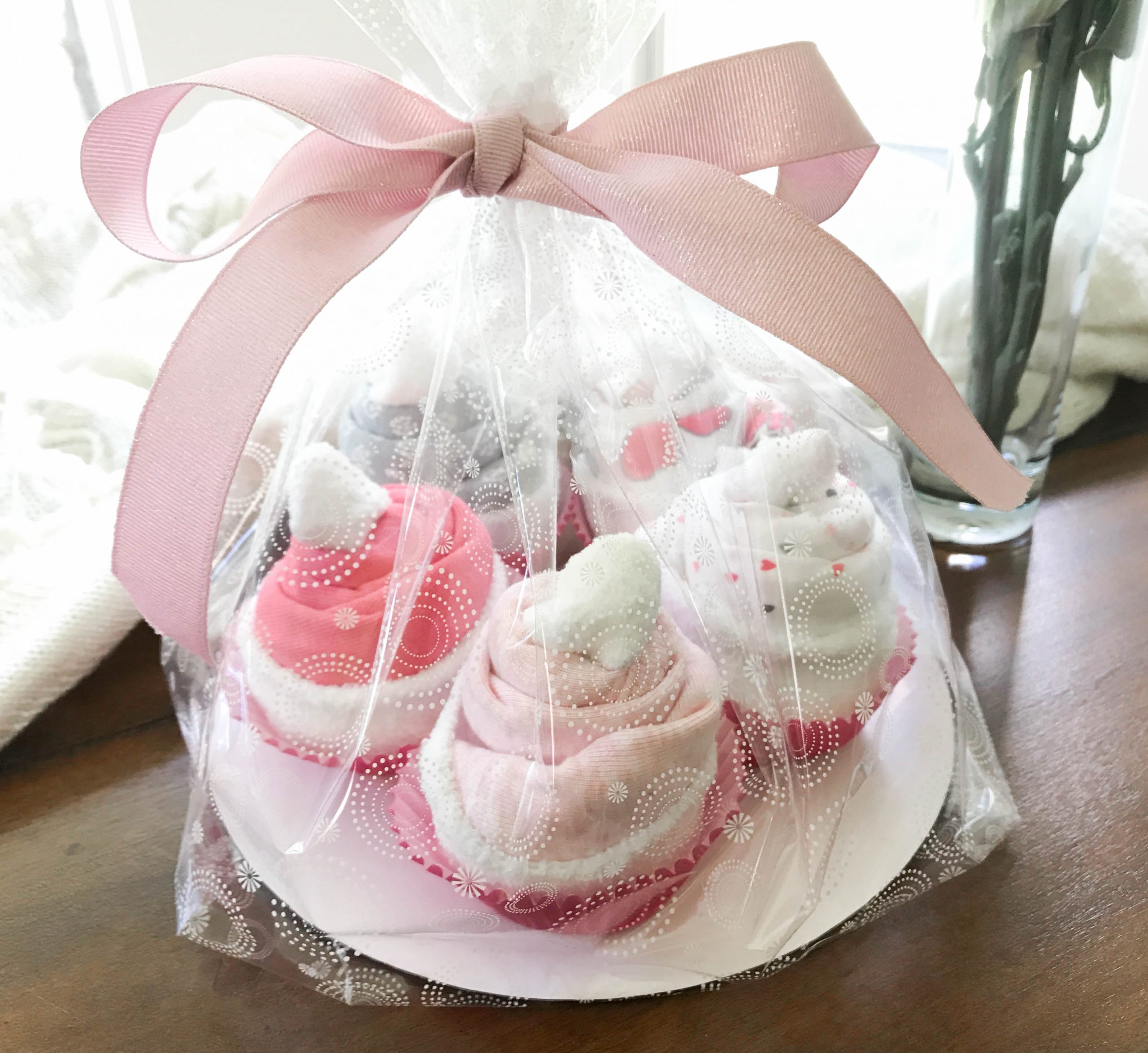 BABY CAKES: DIY BABY SHOWER GIFT